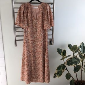 A-line style V neck floral dress
